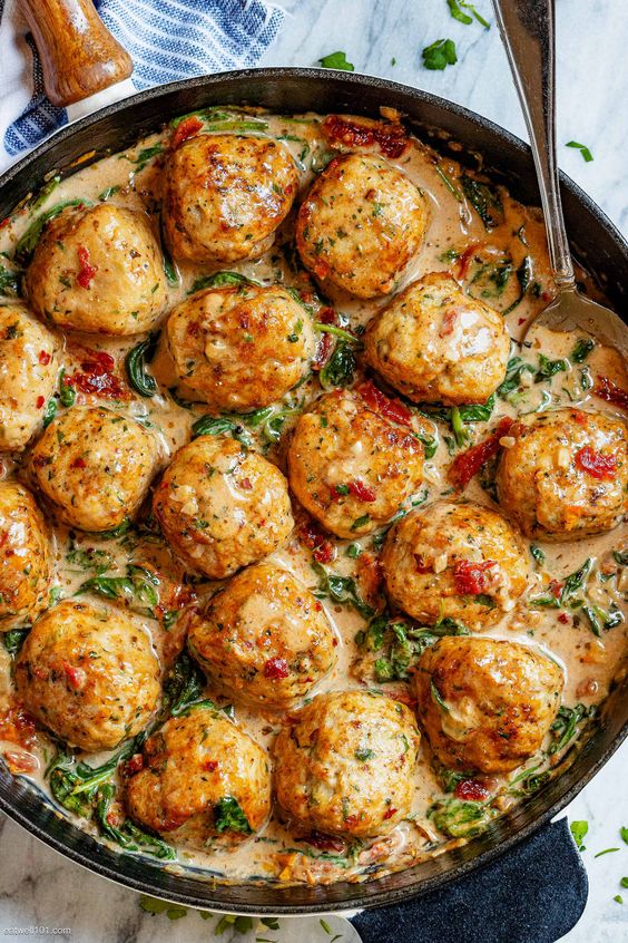 Creamy Spinach Turkey Meatballs